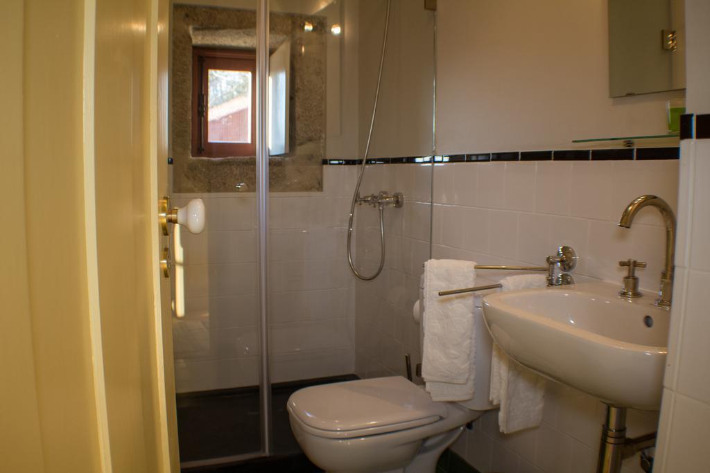 Casas Dos Avos Guest House วาลดิกัมบรา ห้อง รูปภาพ