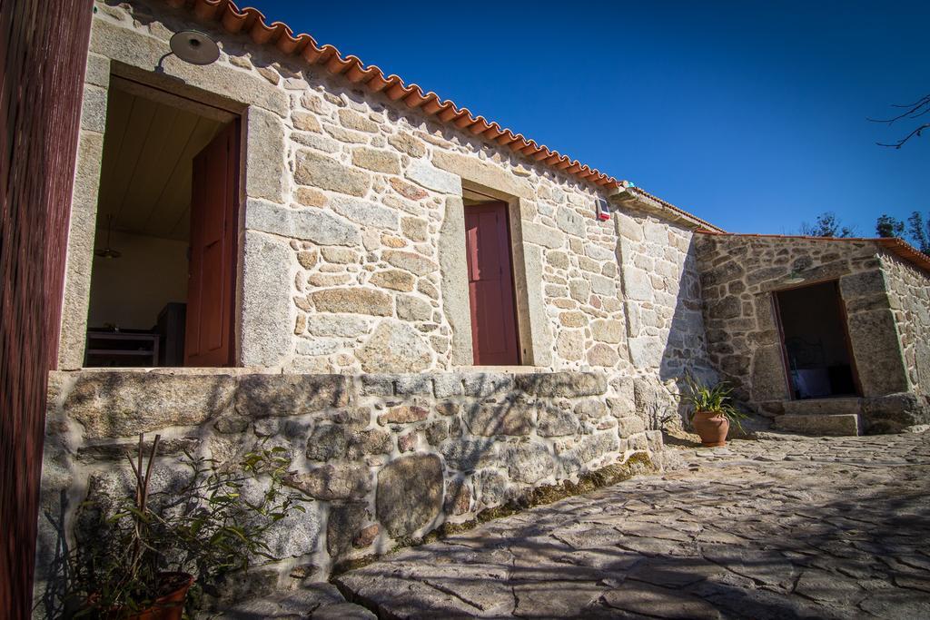 Casas Dos Avos Guest House วาลดิกัมบรา ห้อง รูปภาพ