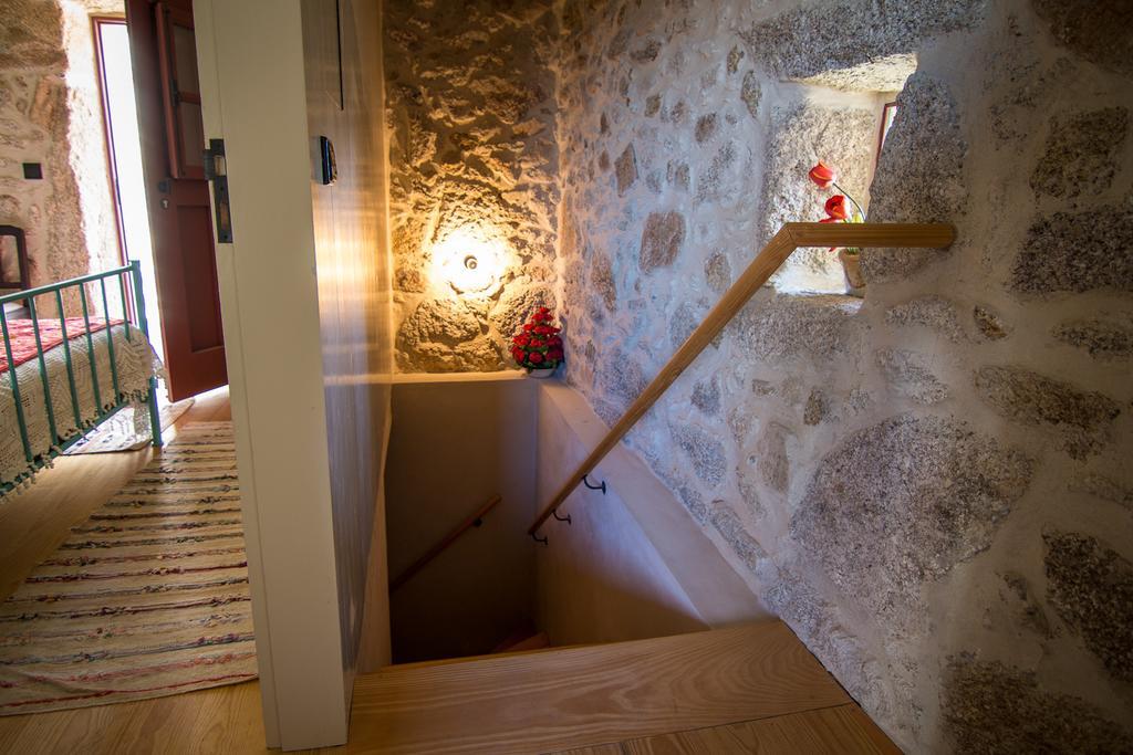 Casas Dos Avos Guest House วาลดิกัมบรา ห้อง รูปภาพ