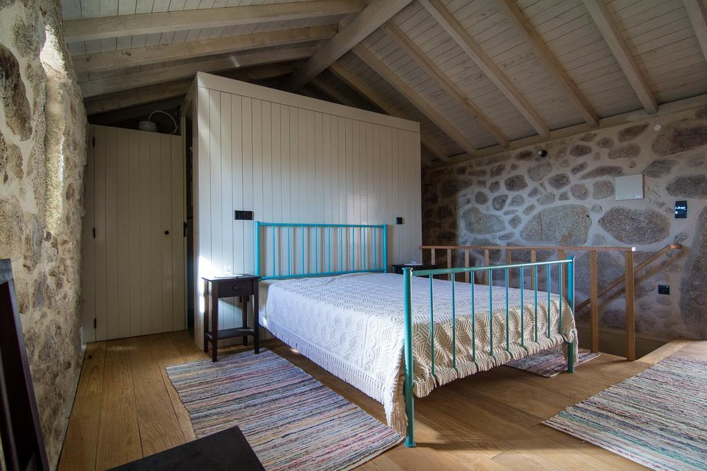 Casas Dos Avos Guest House วาลดิกัมบรา ห้อง รูปภาพ