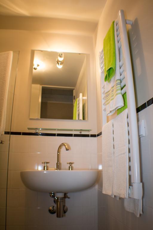 Casas Dos Avos Guest House วาลดิกัมบรา ห้อง รูปภาพ