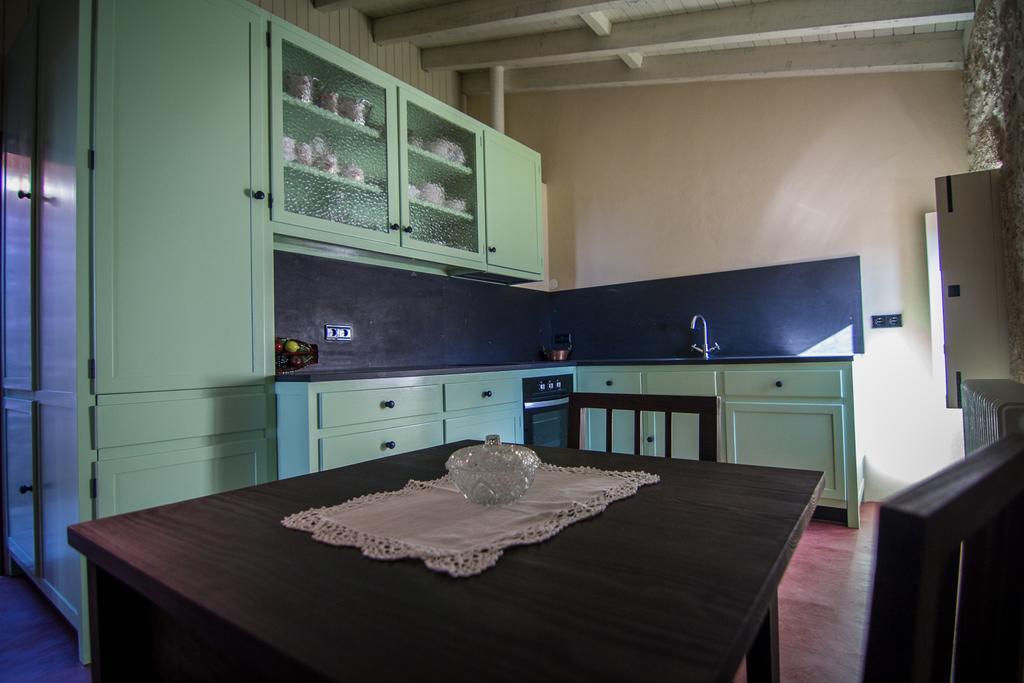 Casas Dos Avos Guest House วาลดิกัมบรา ห้อง รูปภาพ