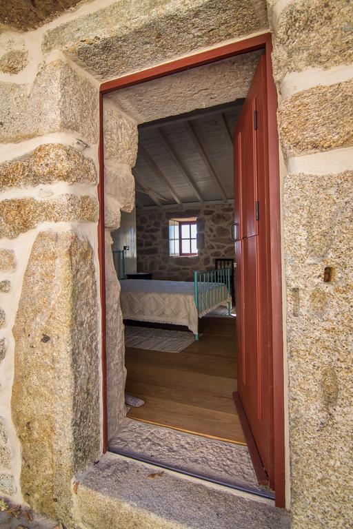 Casas Dos Avos Guest House วาลดิกัมบรา ห้อง รูปภาพ